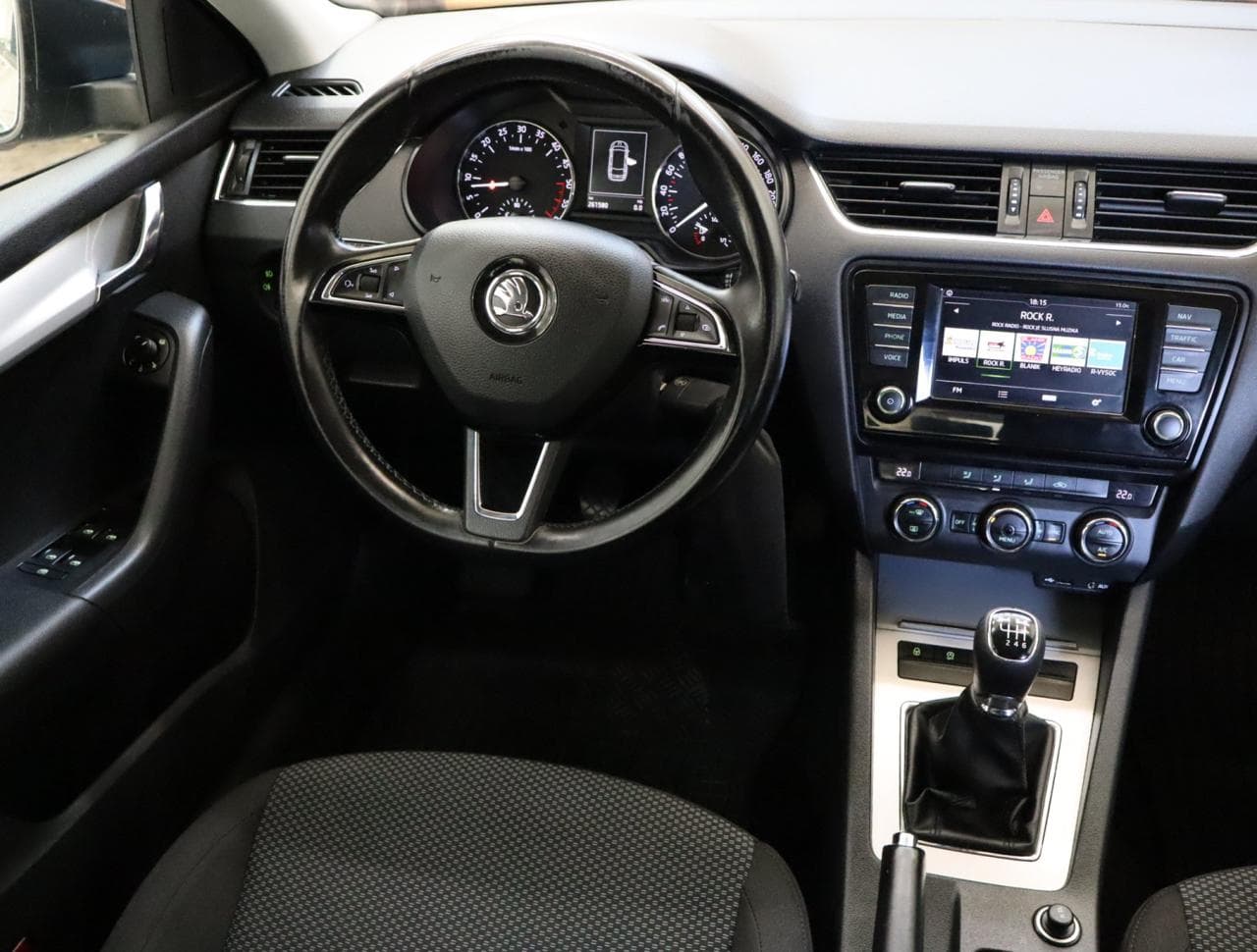 2015 Škoda OCTAVIA - 9
