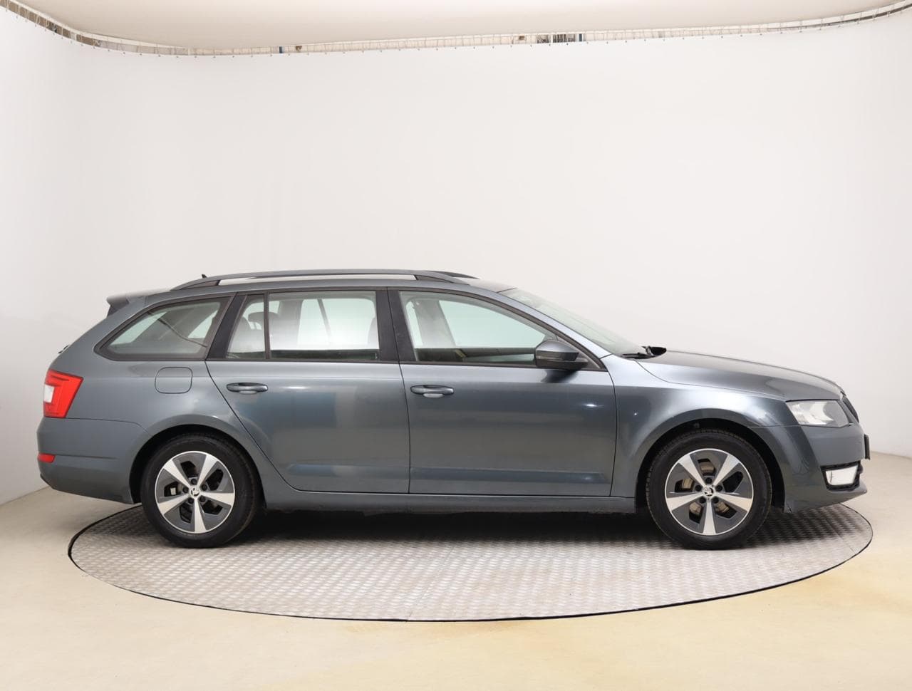 2015 Škoda OCTAVIA - 8