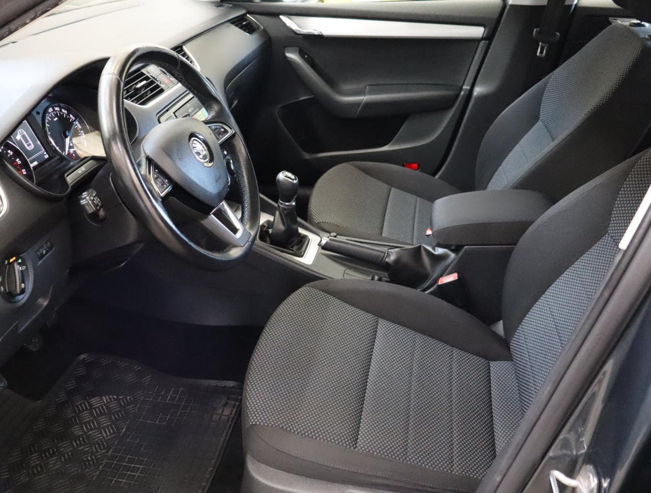 2015 Škoda OCTAVIA - 16