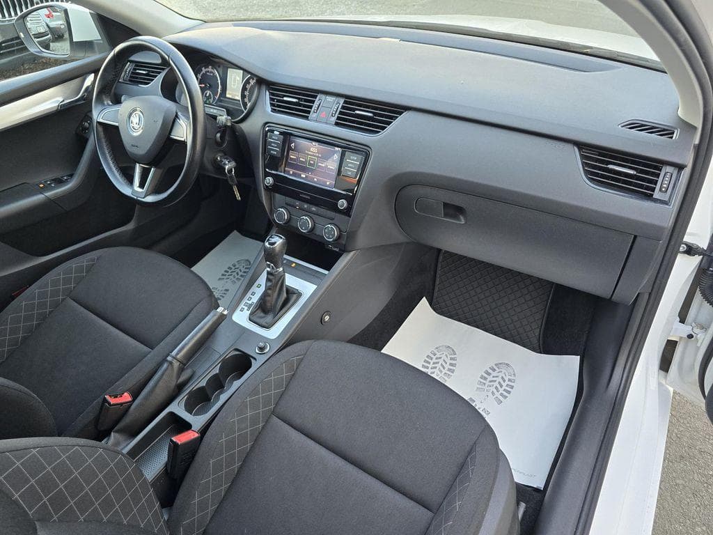 2020 Škoda OCTAVIA - 10
