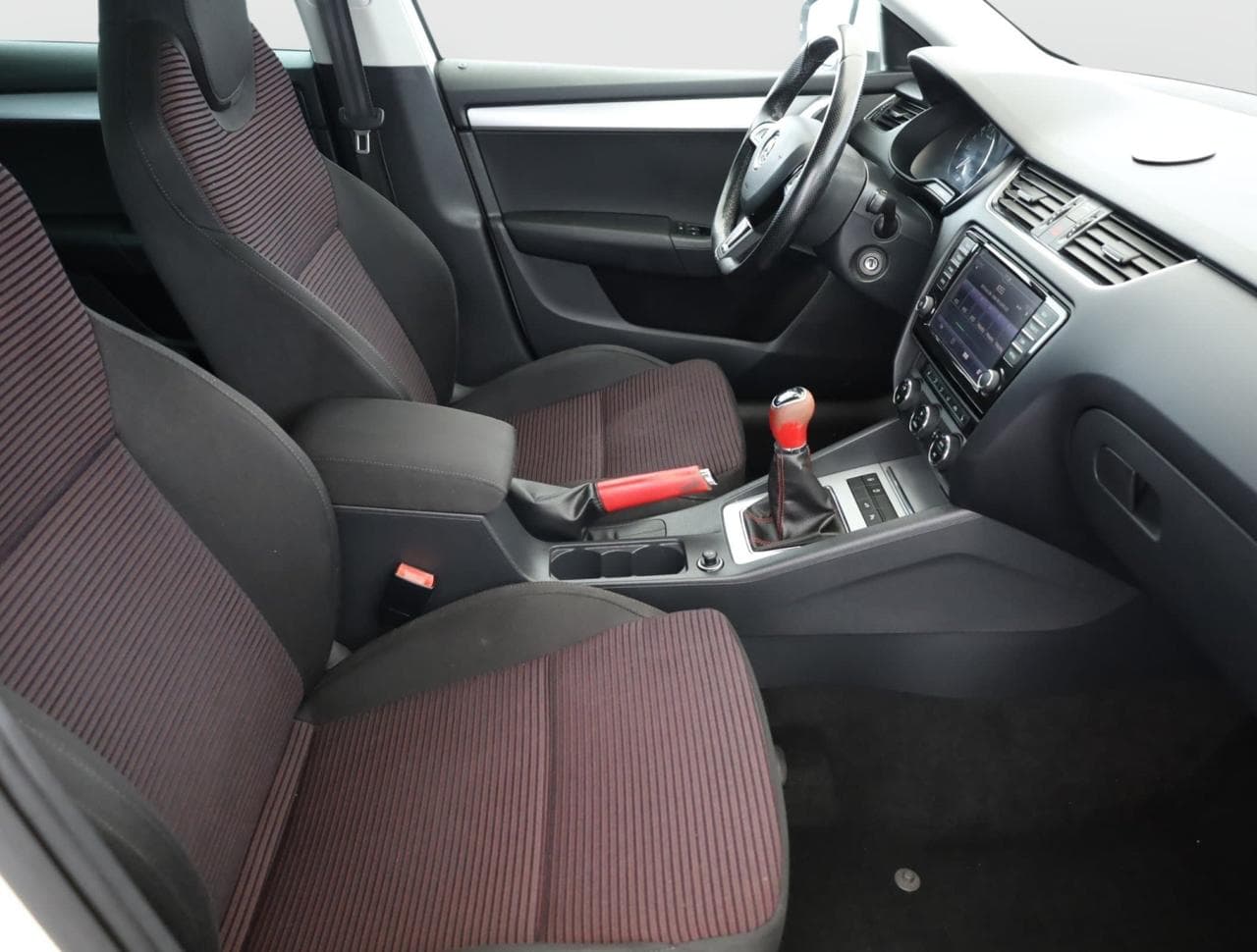 2015 Škoda OCTAVIA - 10