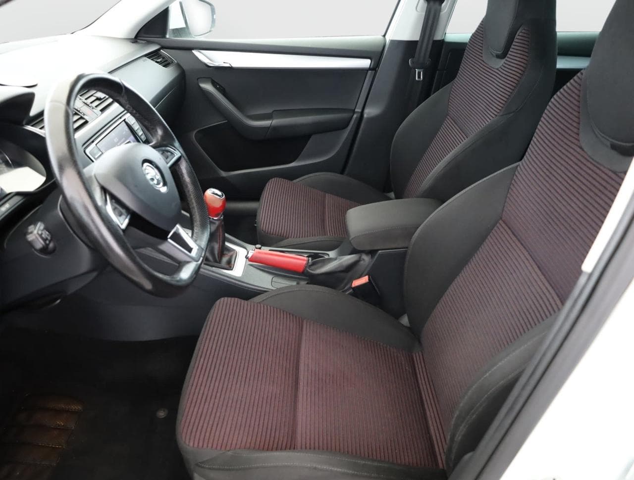2015 Škoda OCTAVIA - 13