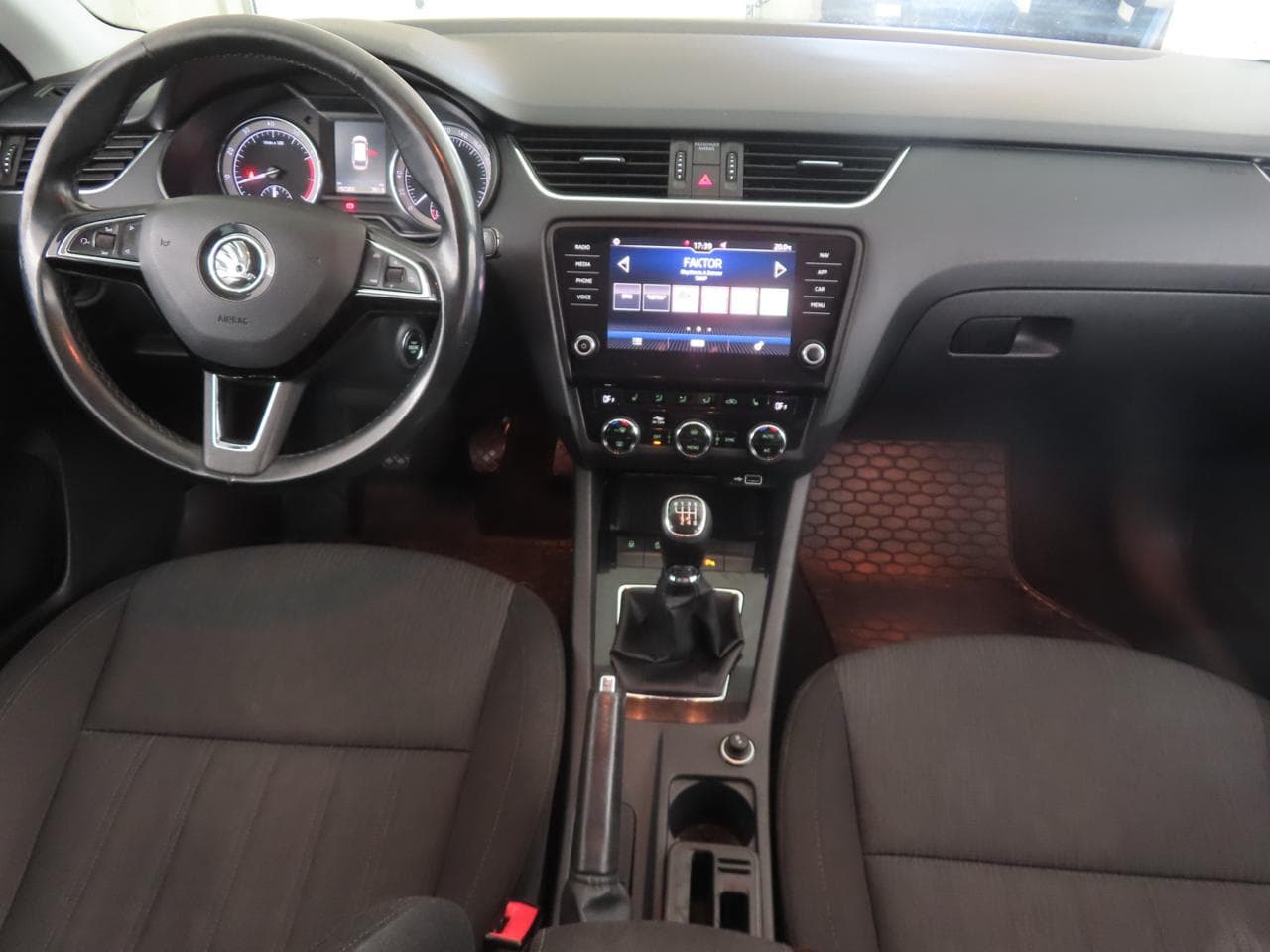 2018 Škoda OCTAVIA - 10