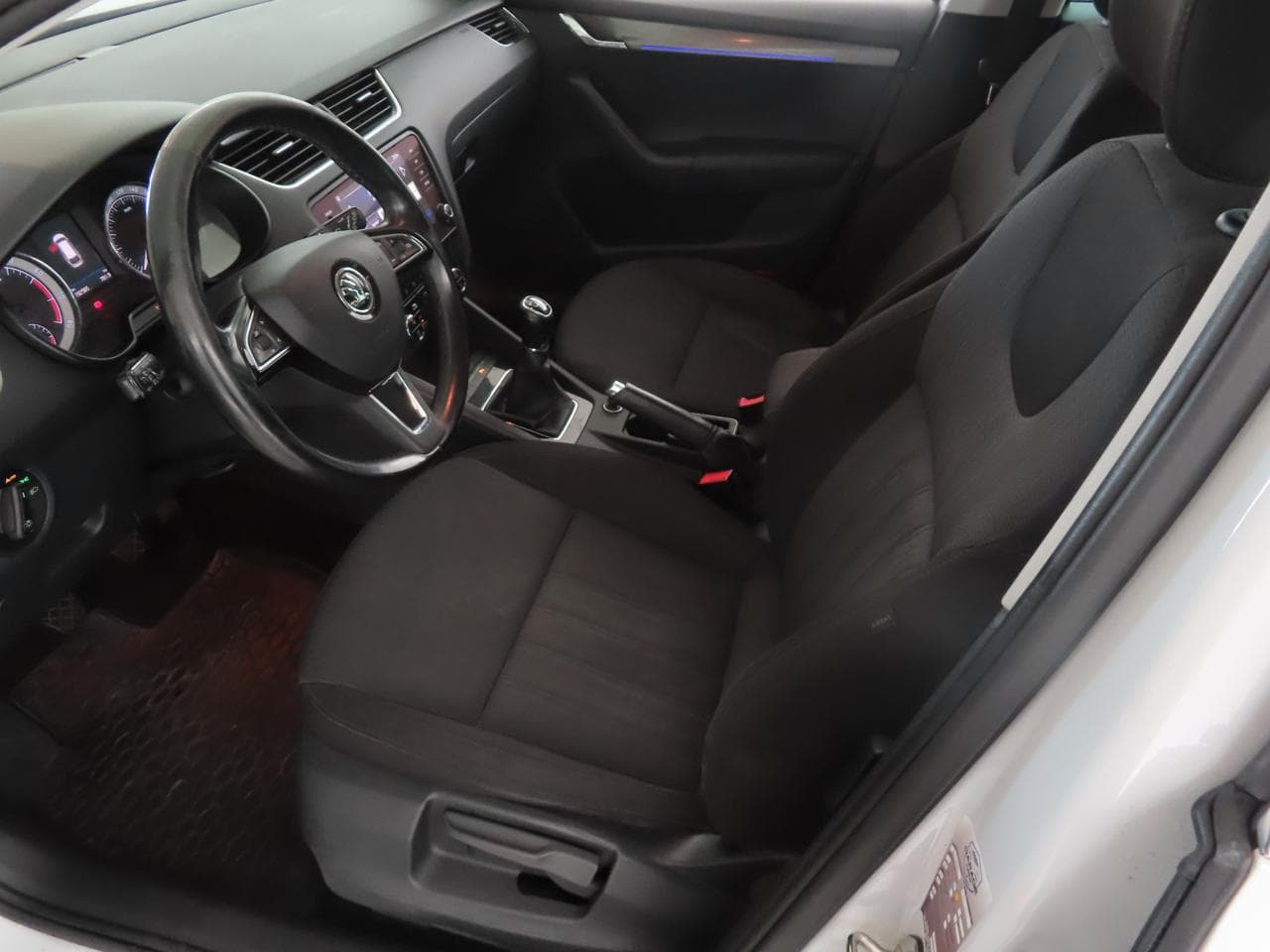 2018 Škoda OCTAVIA - 16