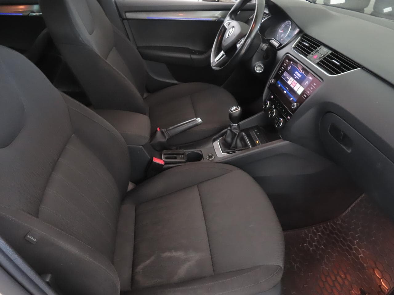 2018 Škoda OCTAVIA - 12