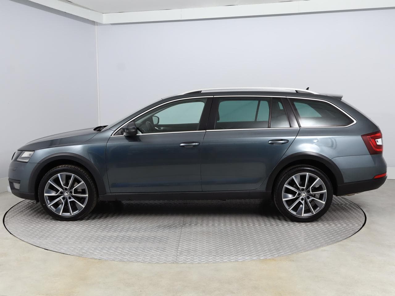 2019 Škoda OCTAVIA - 4