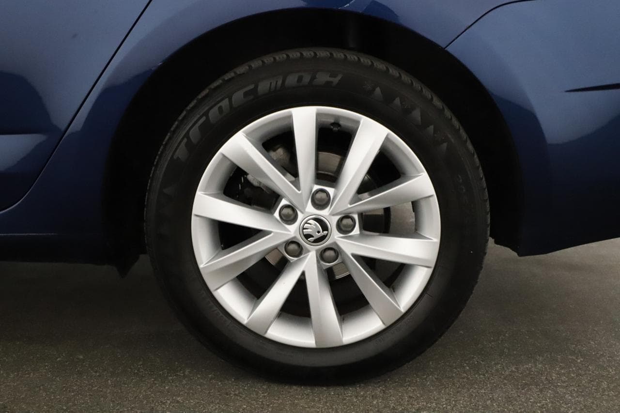 2019 Škoda OCTAVIA - 17