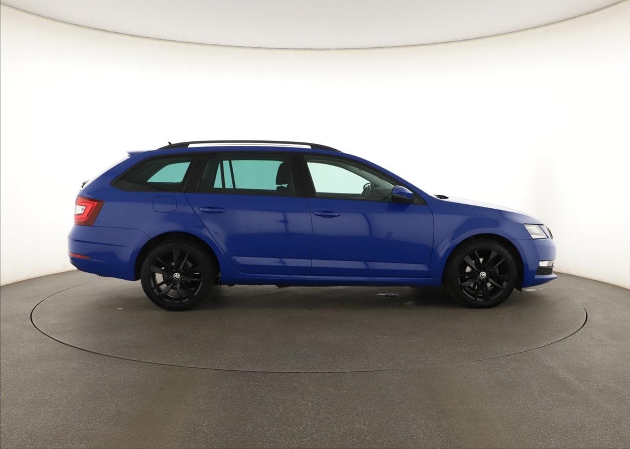 2018 Škoda OCTAVIA - 8