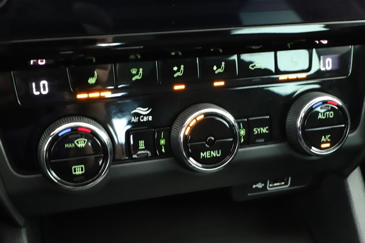 2018 Škoda OCTAVIA - 16