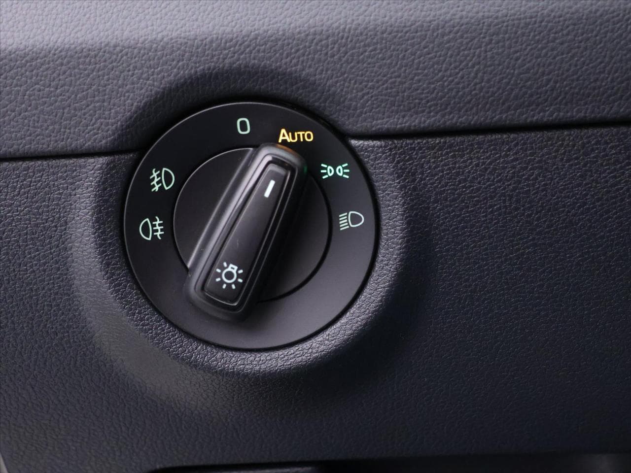 2018 Škoda Octavia - 18