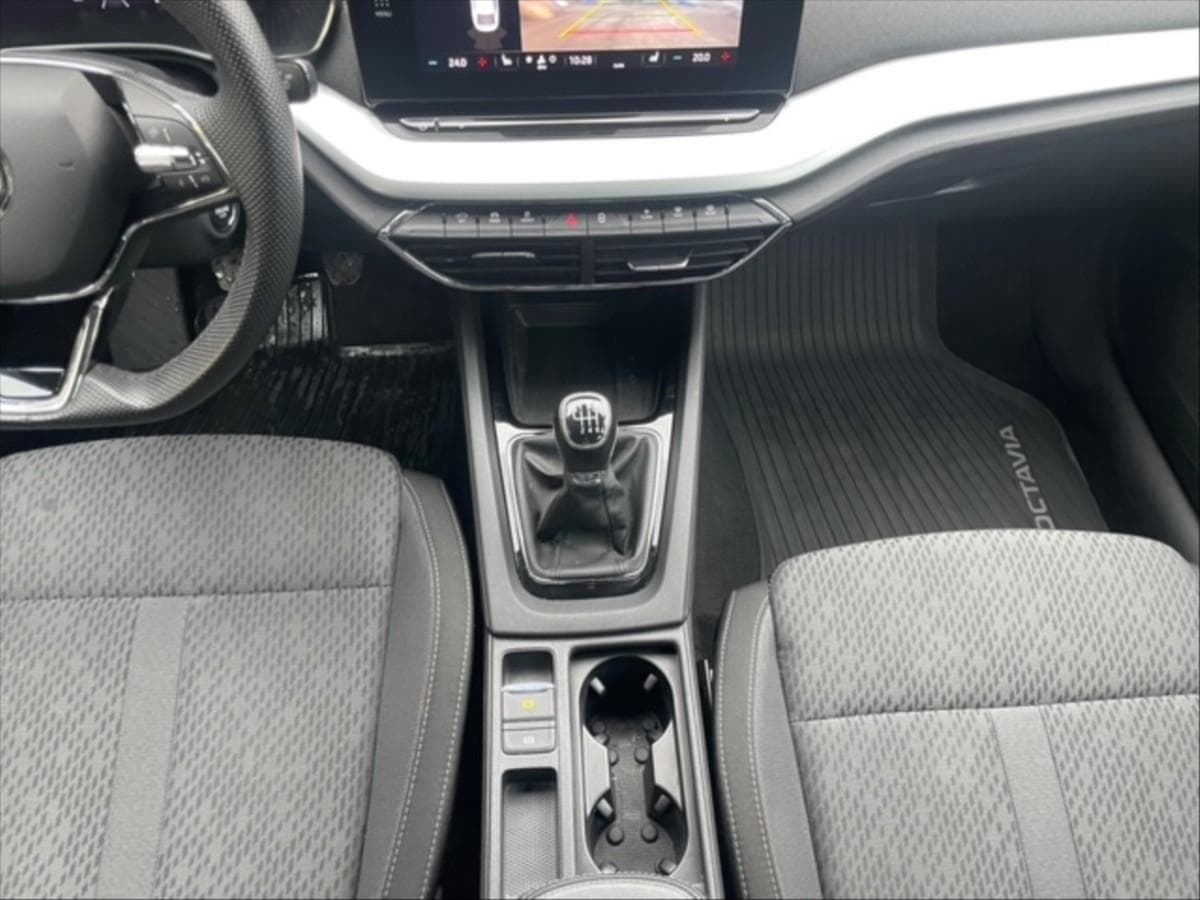 2021 Škoda Octavia - 10