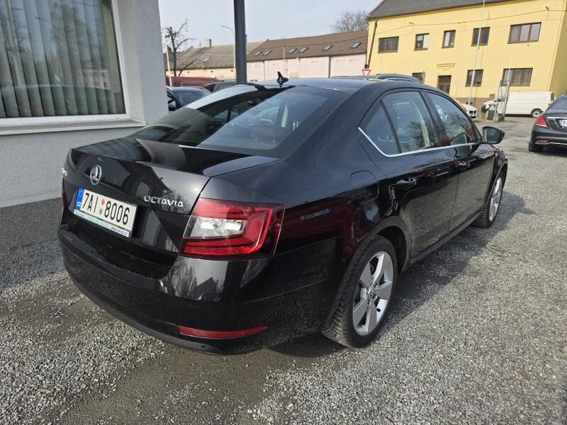 2019 Škoda Octavia - 4