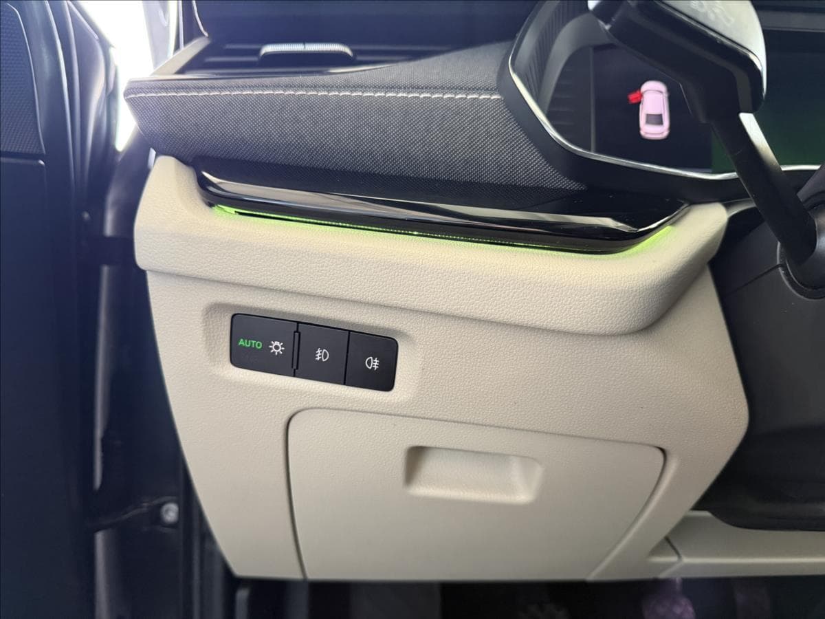 2022 Škoda Octavia - 11