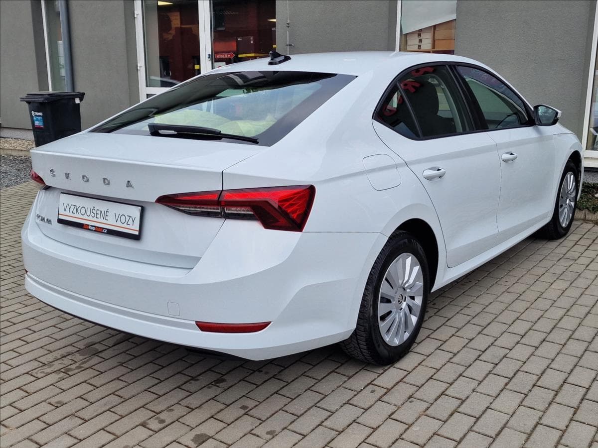 2021 Škoda Octavia - 10