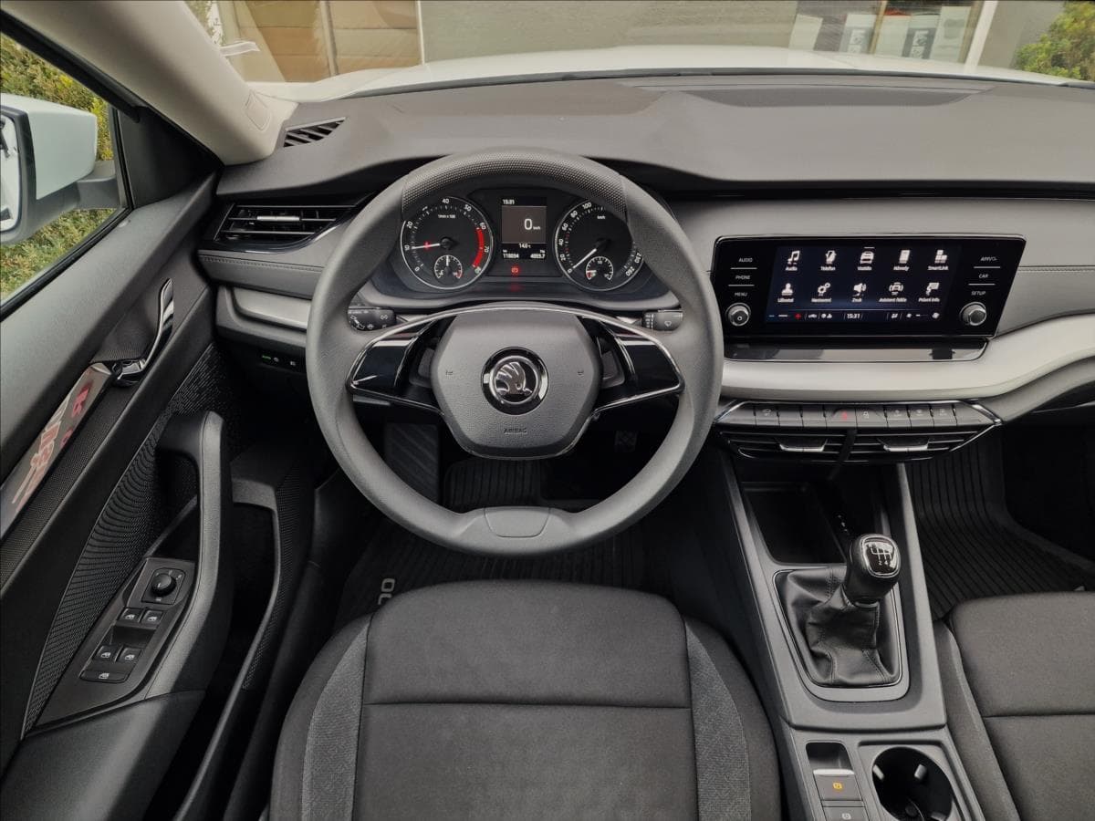2021 Škoda Octavia - 12