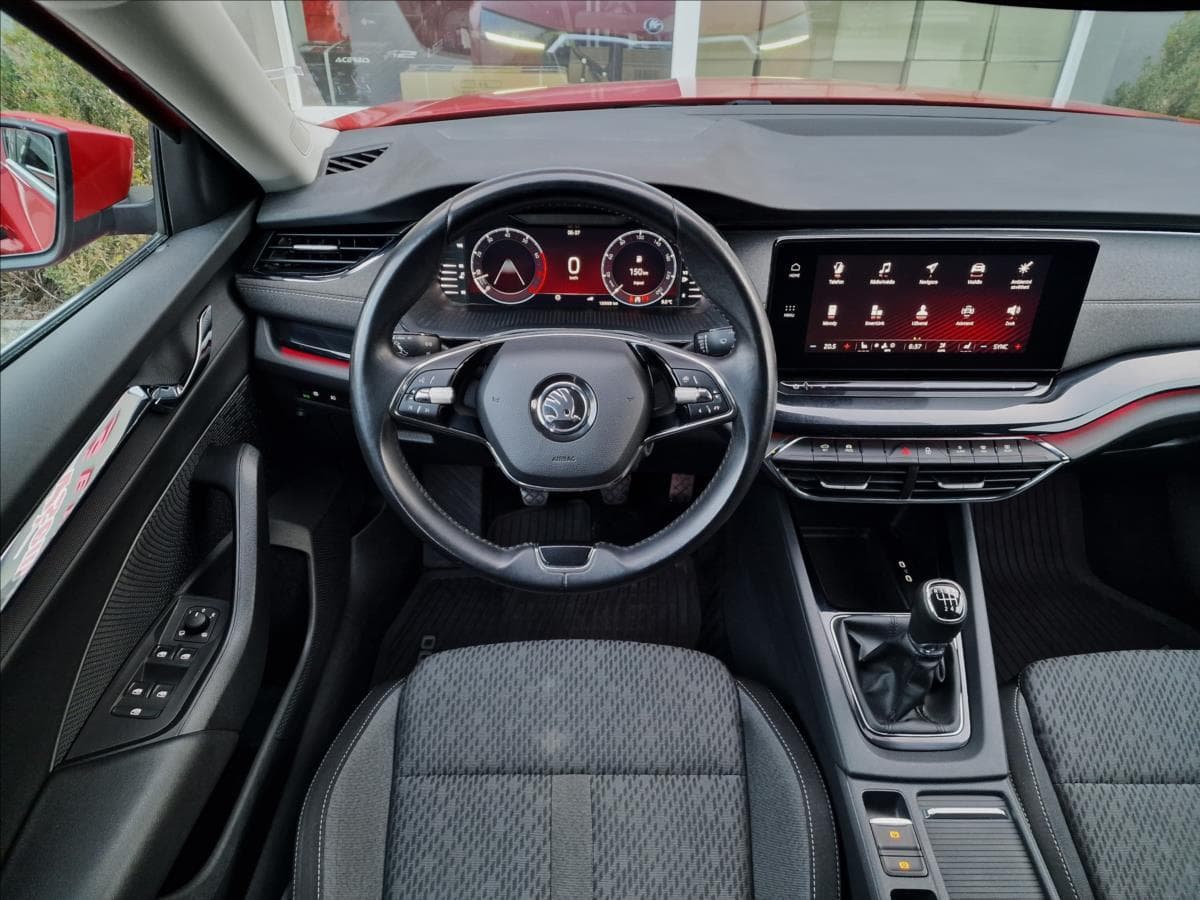 2022 Škoda Octavia - 12