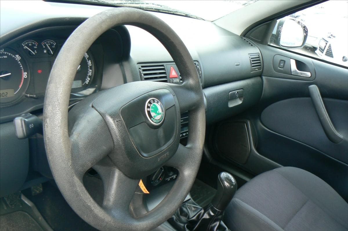 2009 Škoda OCTAVIA - 16