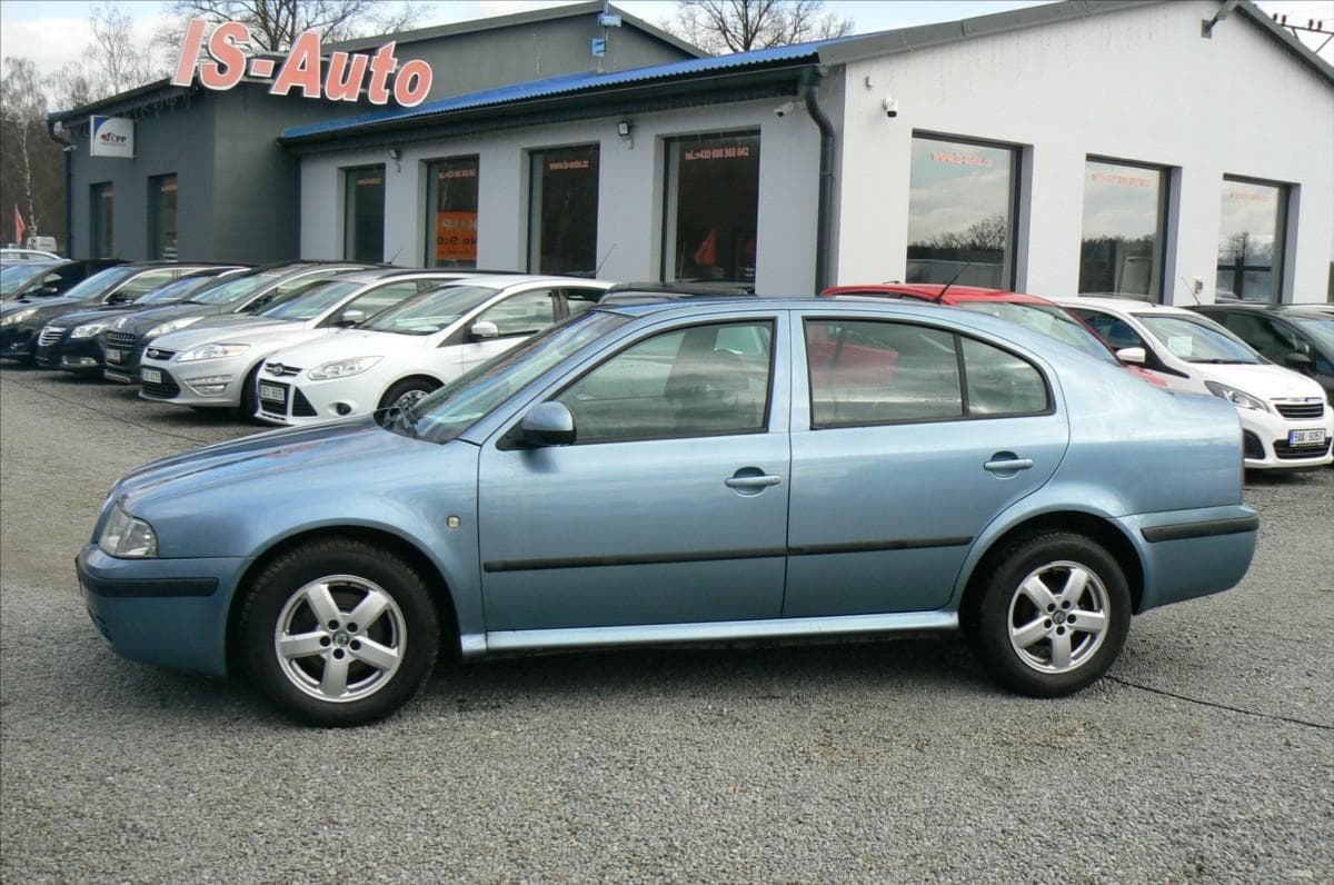 Škoda Octavia 1,9 TDi  Tour liftback