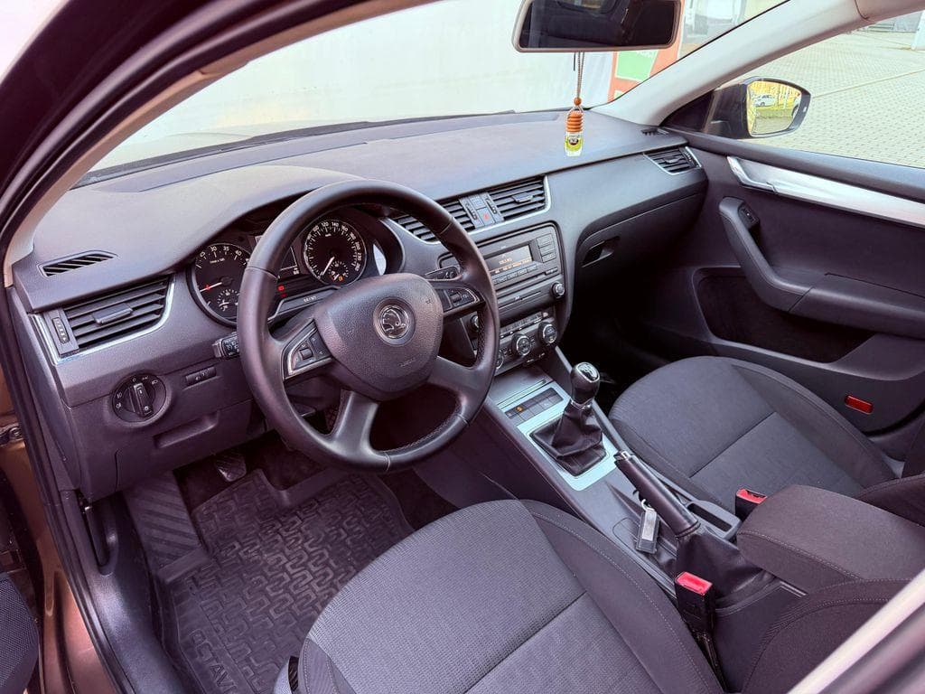 2013 Škoda OCTAVIA - 14