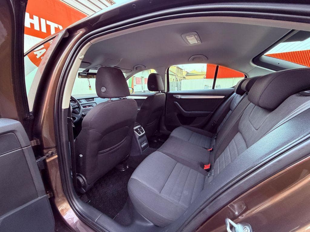 2013 Škoda OCTAVIA - 11
