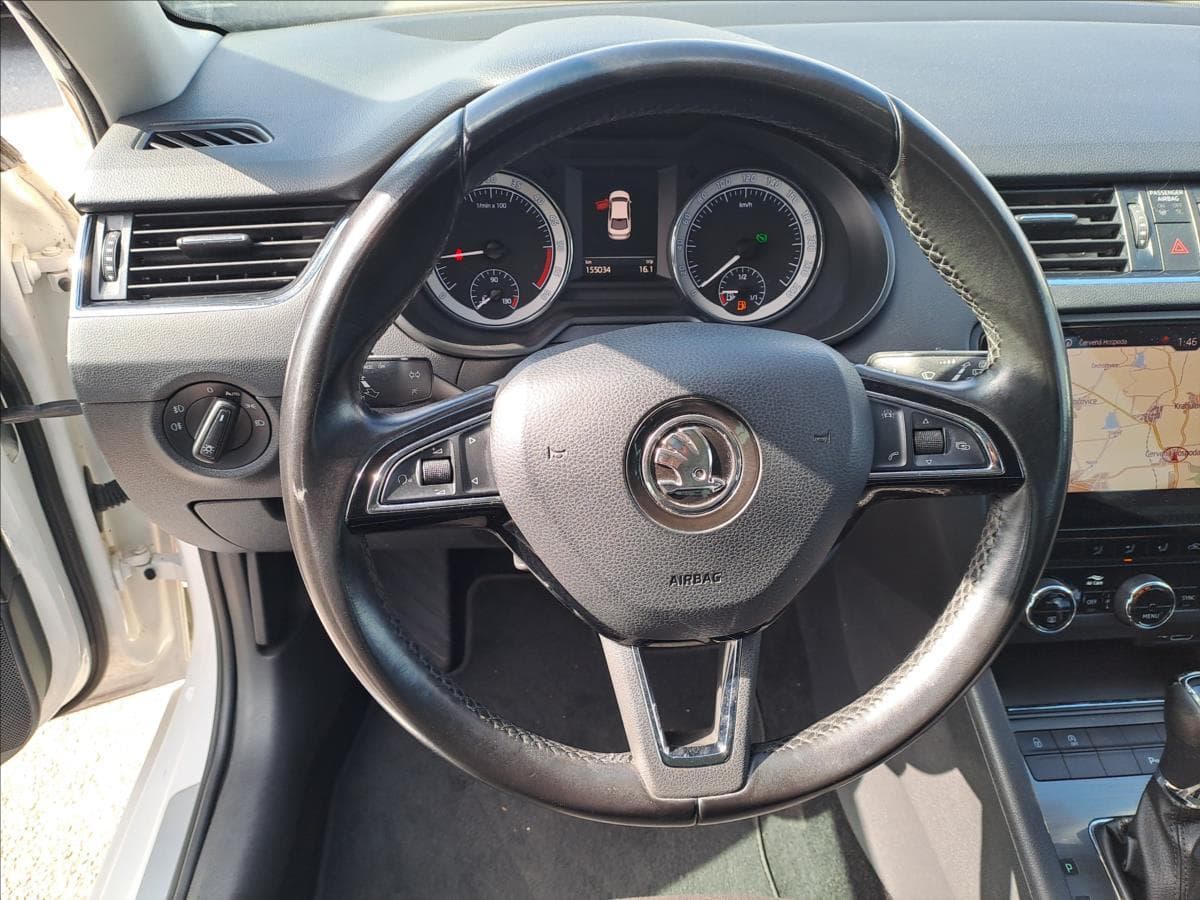 2018 Škoda OCTAVIA - 11