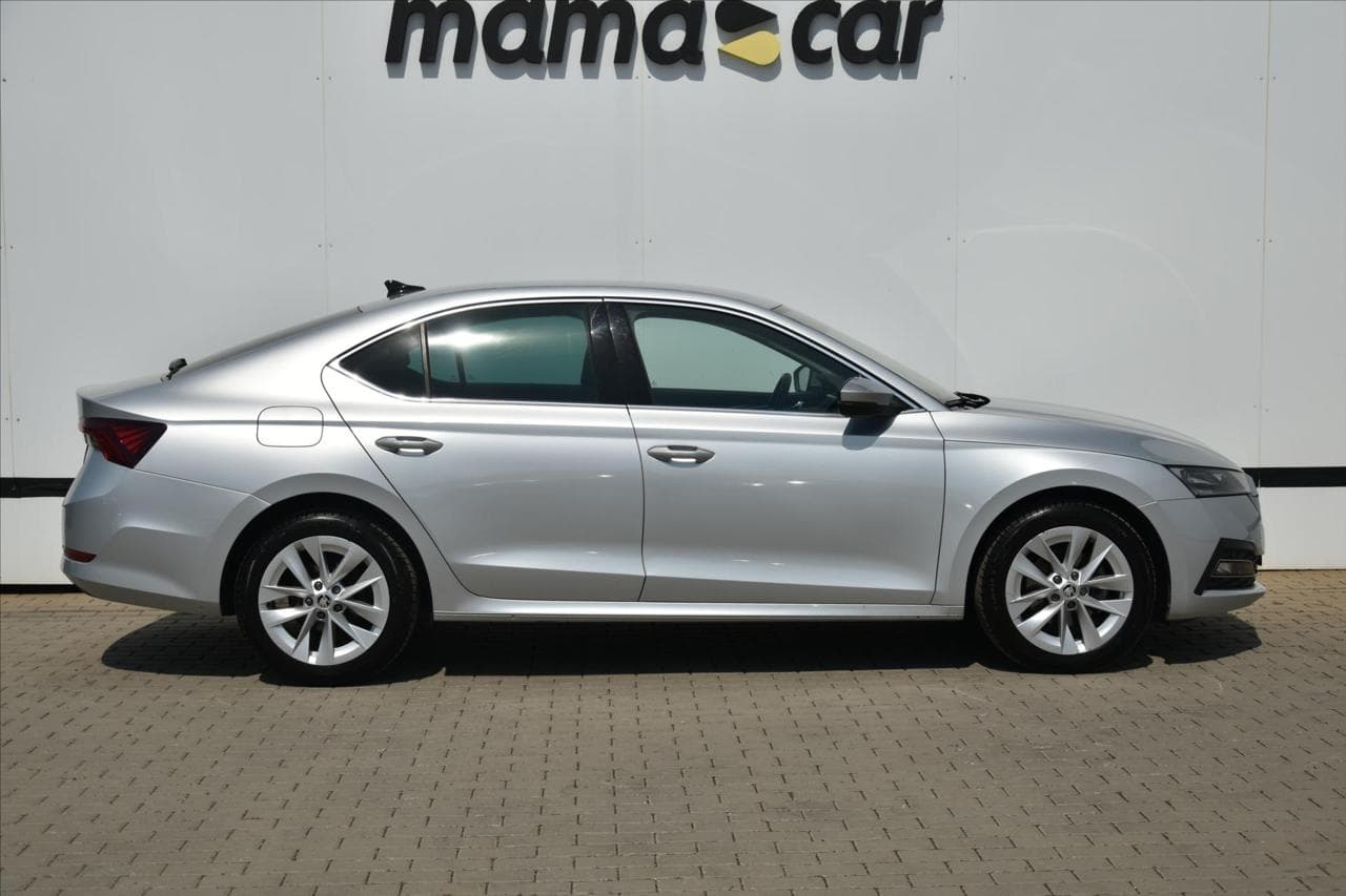 2023 Škoda OCTAVIA - 12