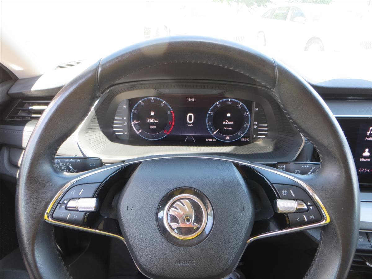 2023 Škoda OCTAVIA - 19