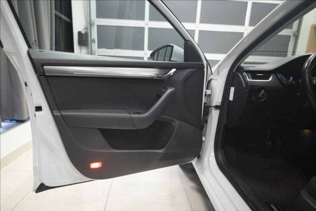 2017 Škoda OCTAVIA - 18