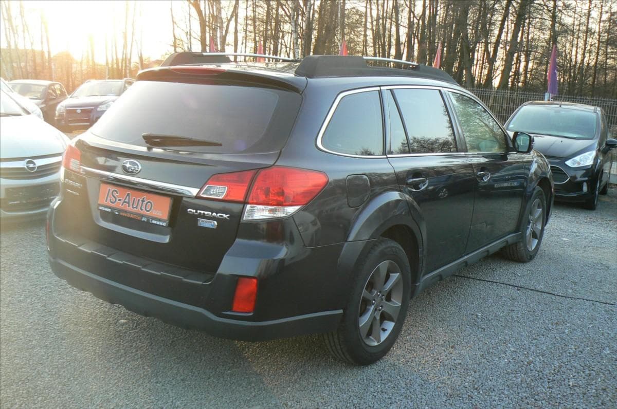 2014 Subaru Outback - 4