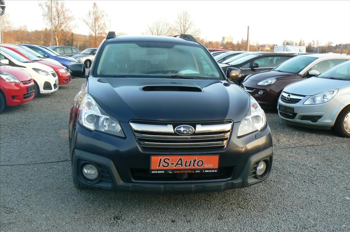 2014 Subaru Outback - 3