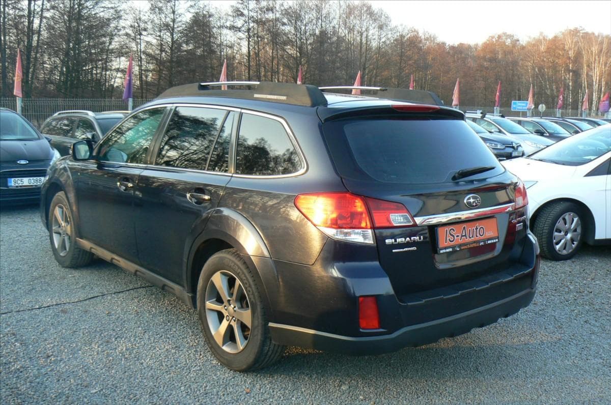 2014 Subaru Outback - 5