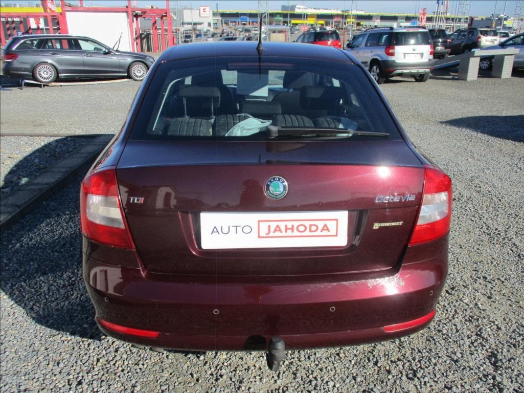 2011 Škoda Octavia - 6