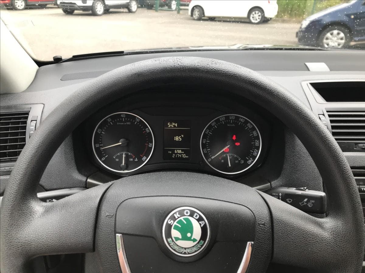 2010 Škoda OCTAVIA - 9