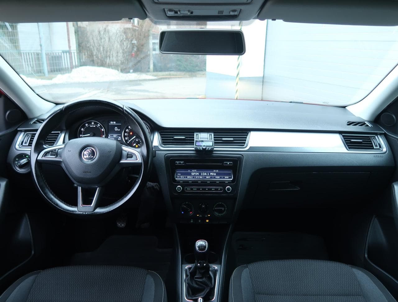 2014 Škoda Rapid - 10