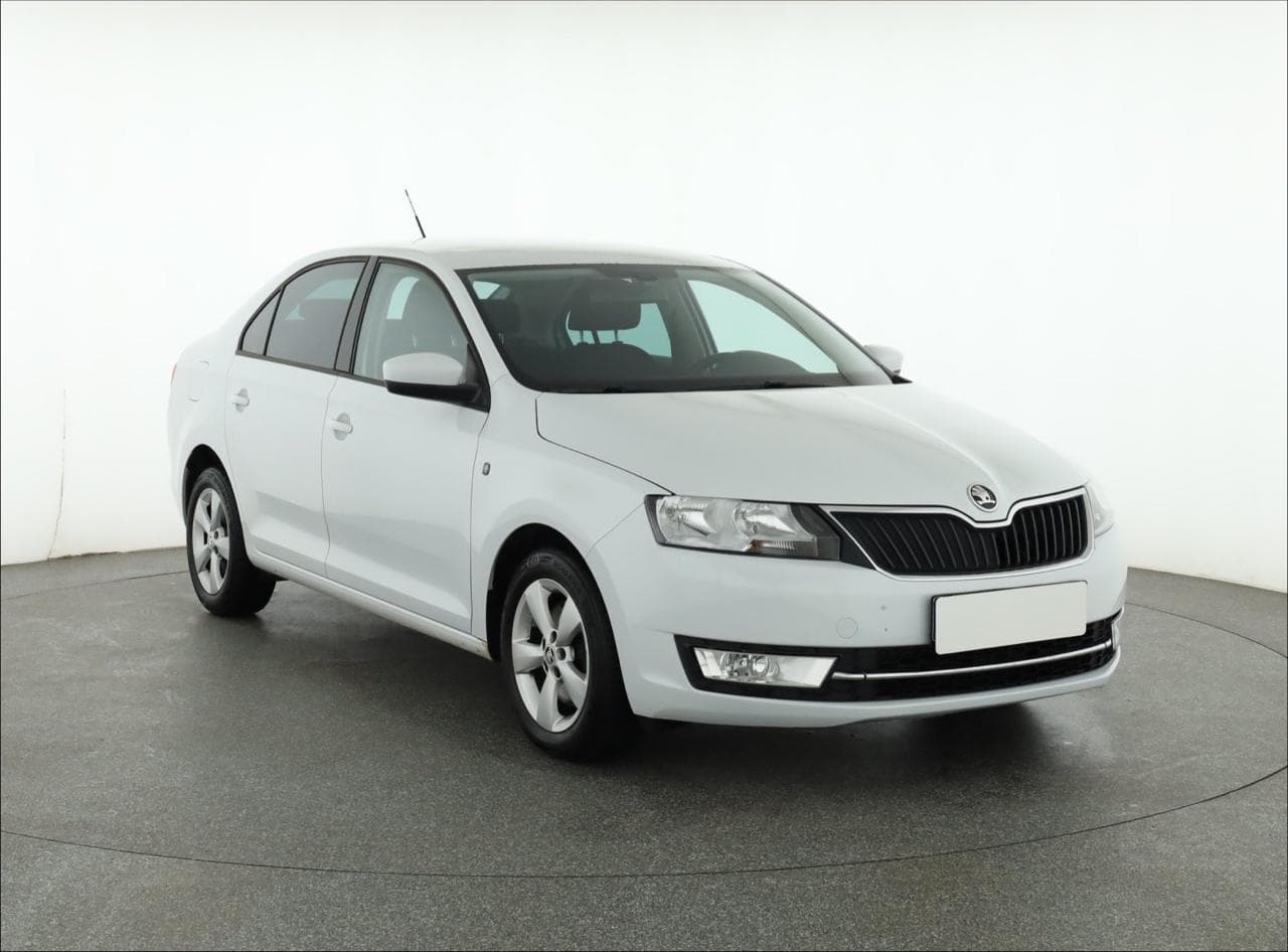 Škoda Rapid 1.6 TDI 66kW hatchback