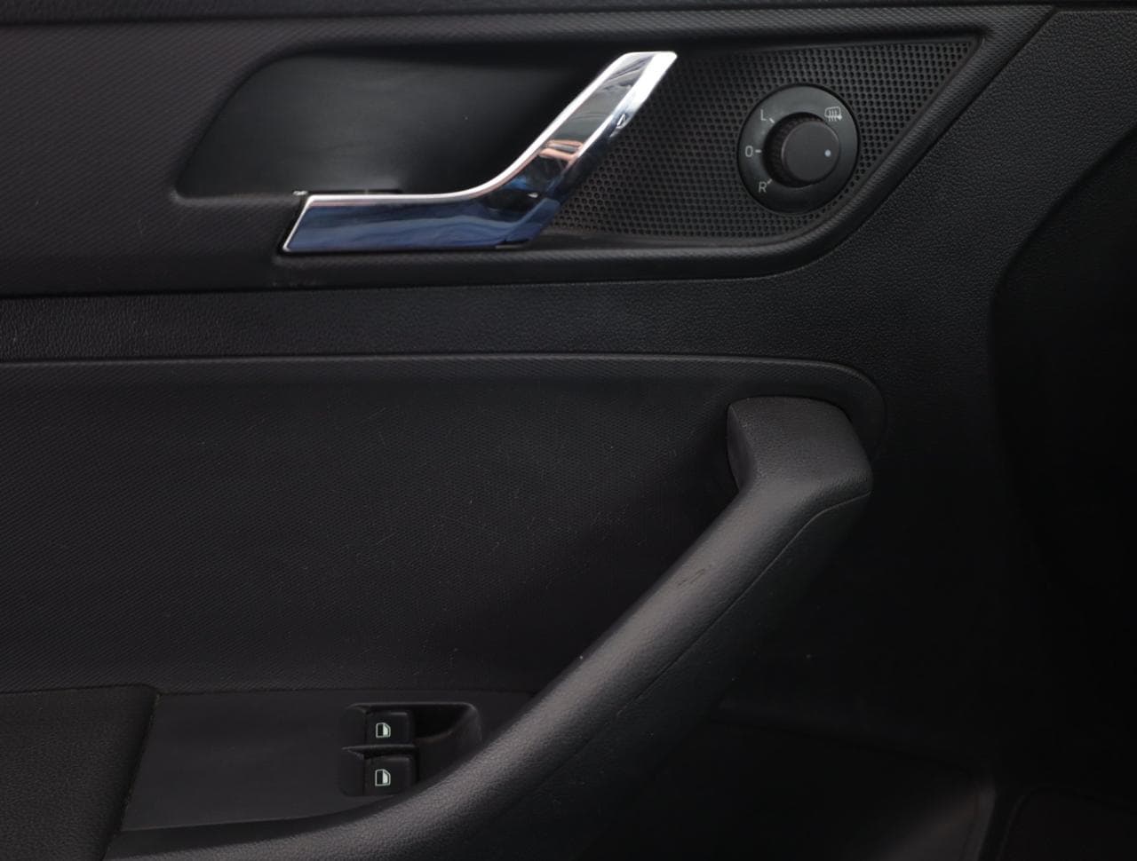 2015 Škoda Rapid - 17