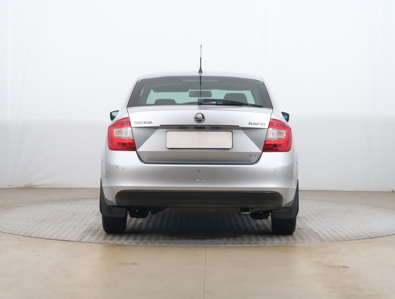 2013 Škoda RAPID - 6