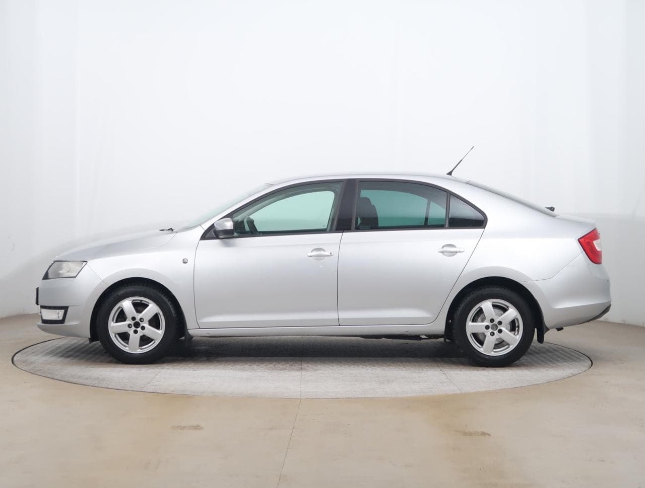 2013 Škoda RAPID - 4