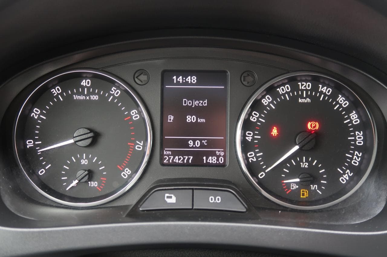 2013 Škoda RAPID - 17