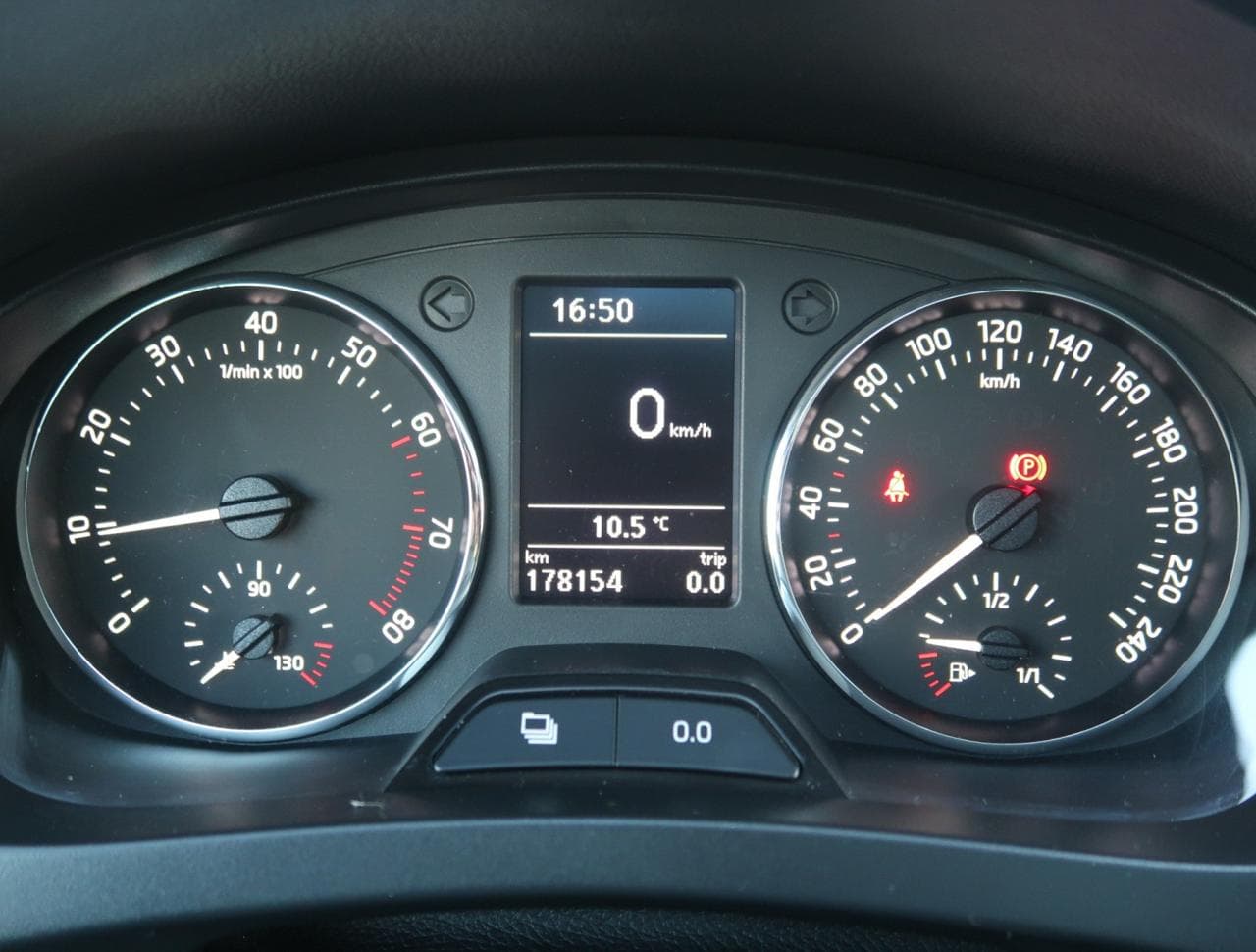2014 Škoda RAPID - 17