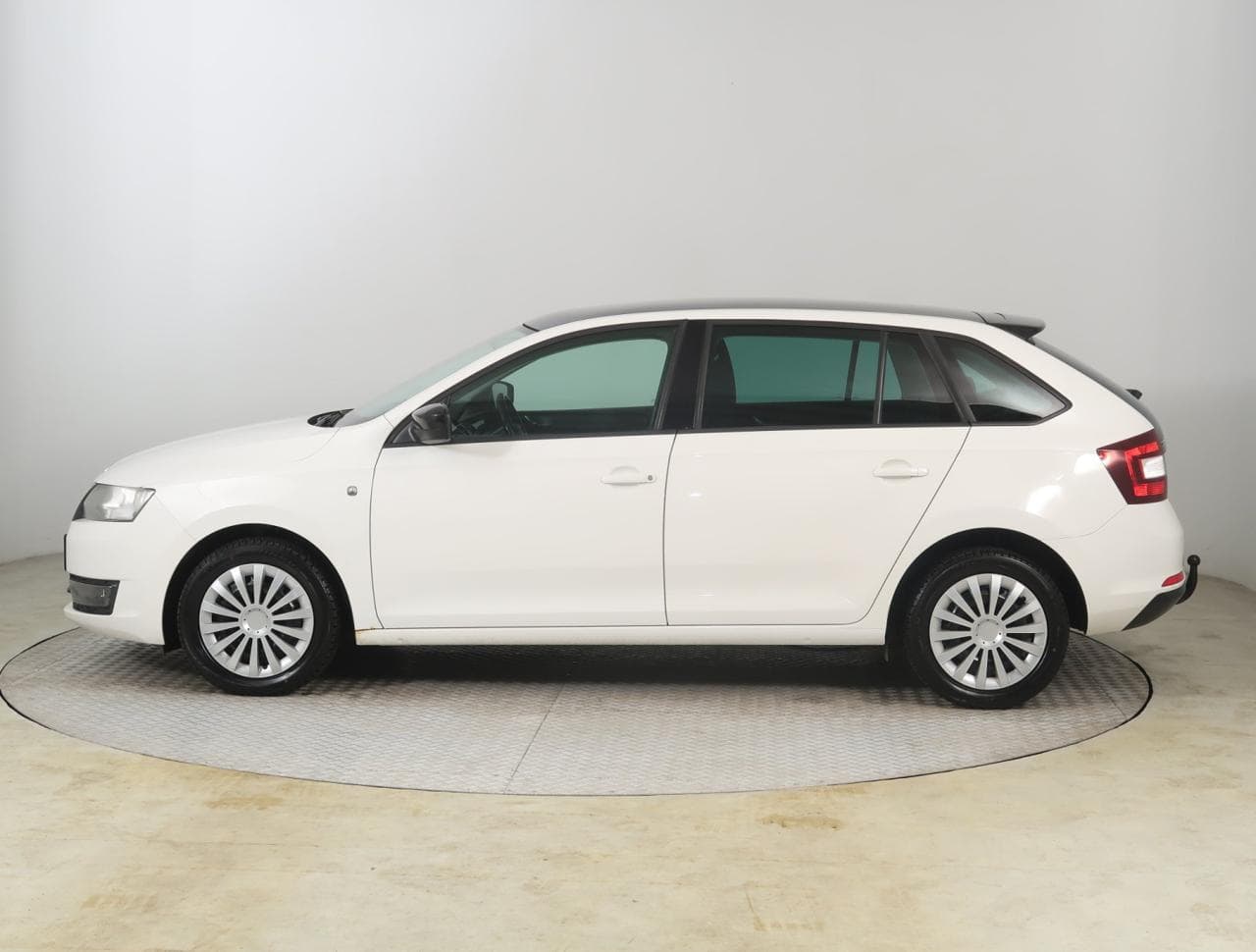 2014 Škoda RAPID - 4