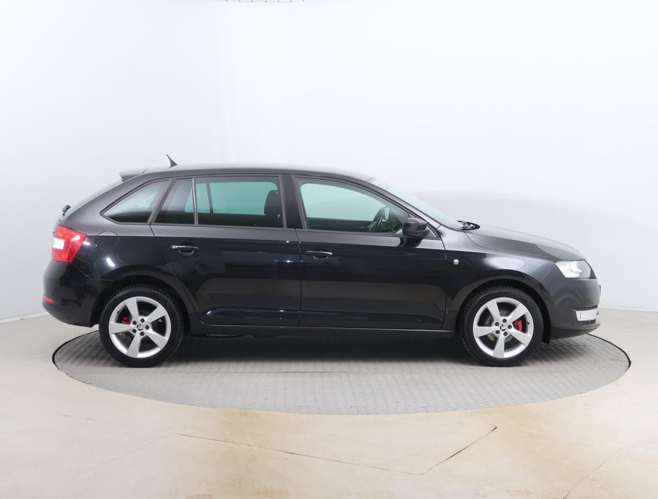 2014 Škoda Rapid - 8