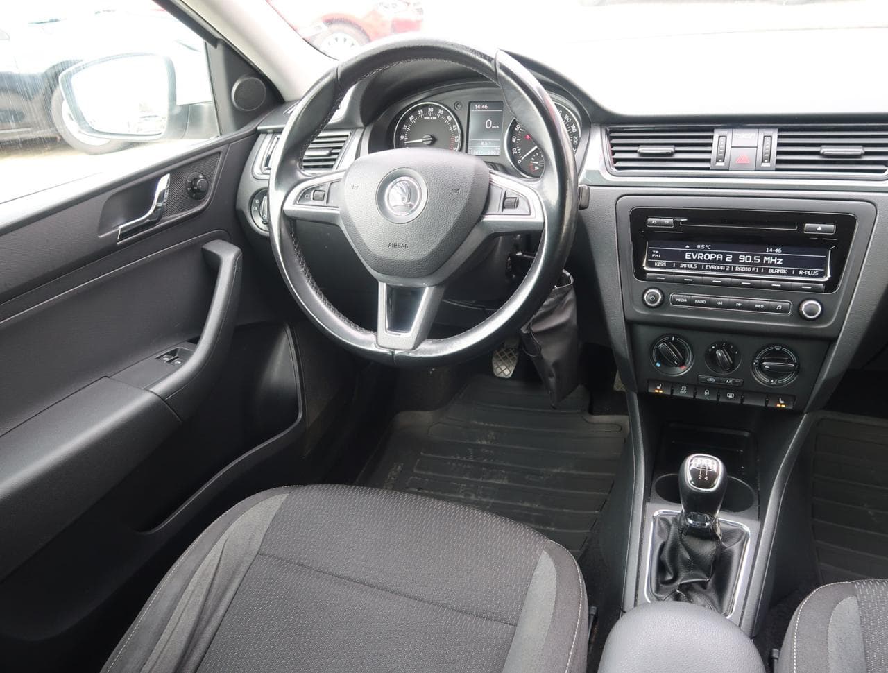 2013 Škoda RAPID - 9
