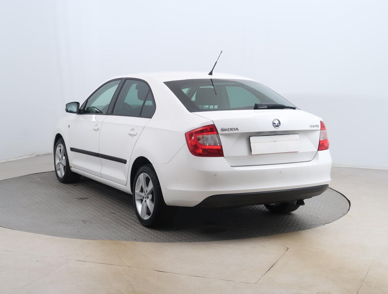 2013 Škoda RAPID - 5
