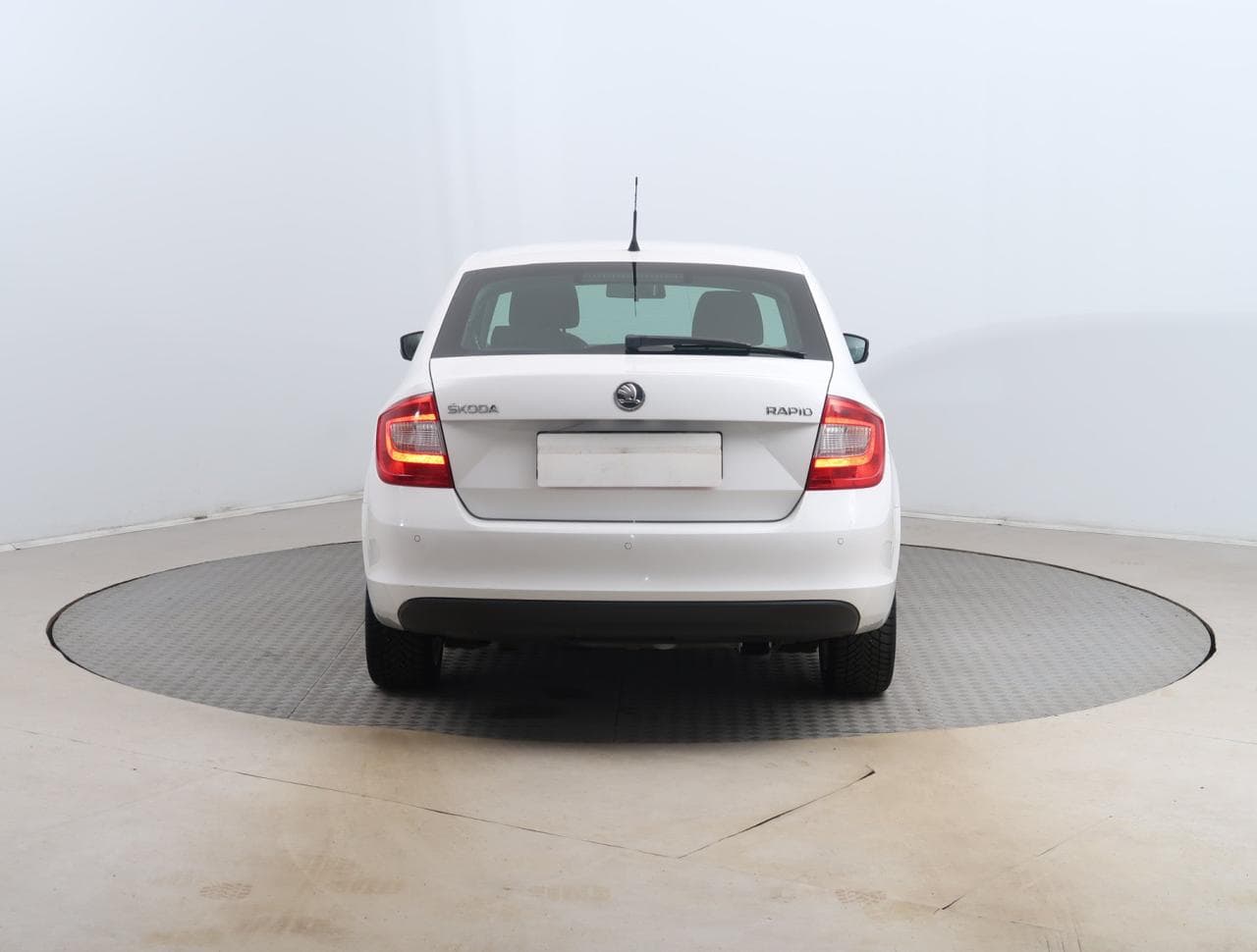 2013 Škoda RAPID - 6