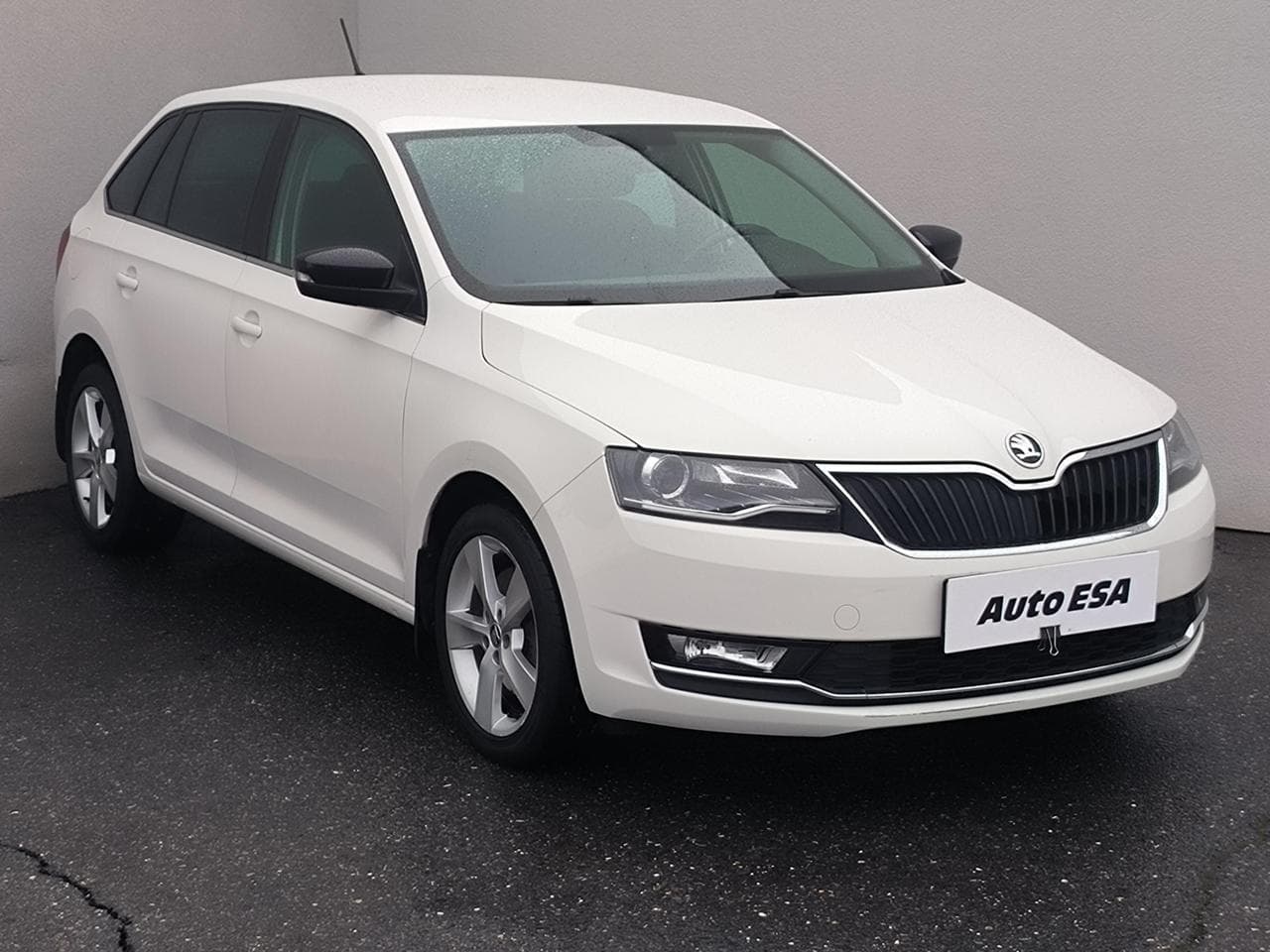 Škoda Rapid 1.0 TSi, 1.maj, ČR hatchback