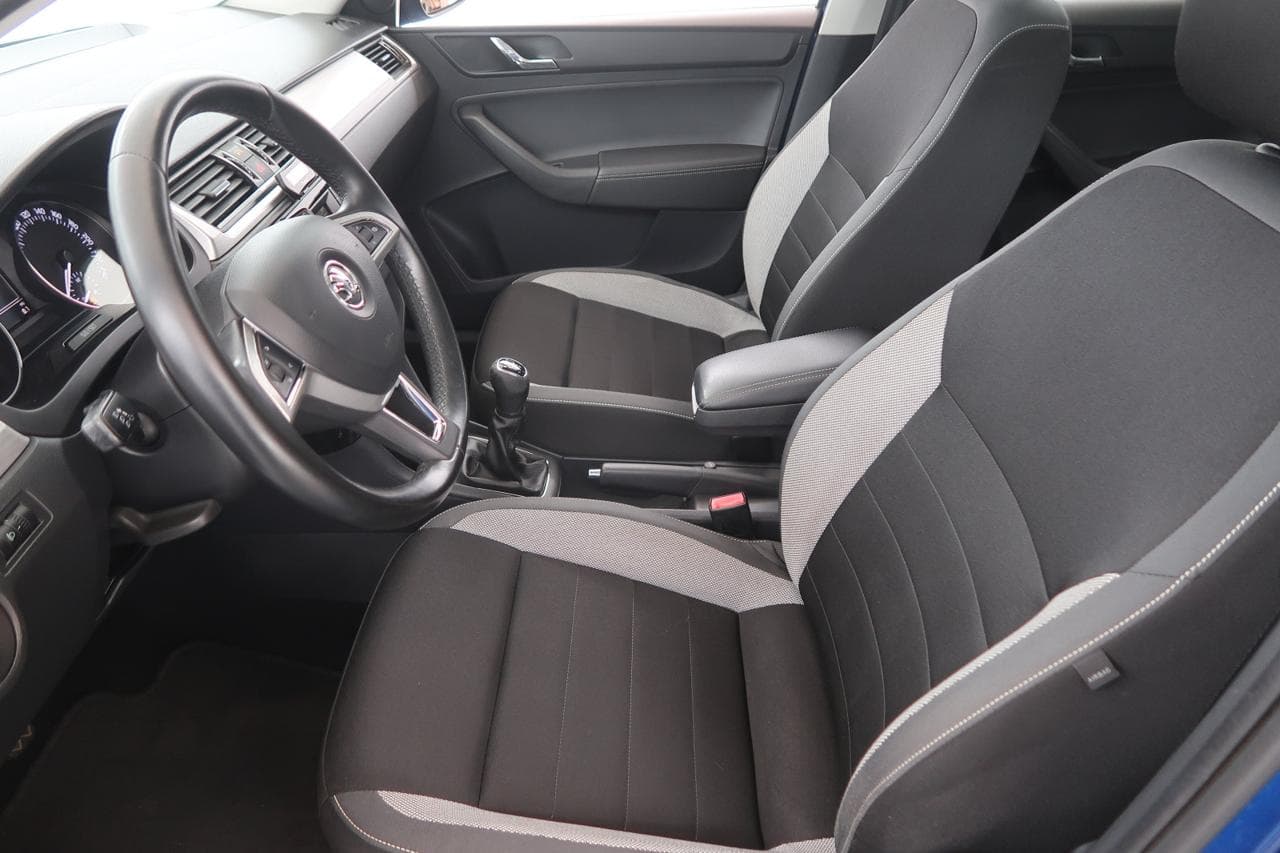 2016 Škoda Rapid - 16