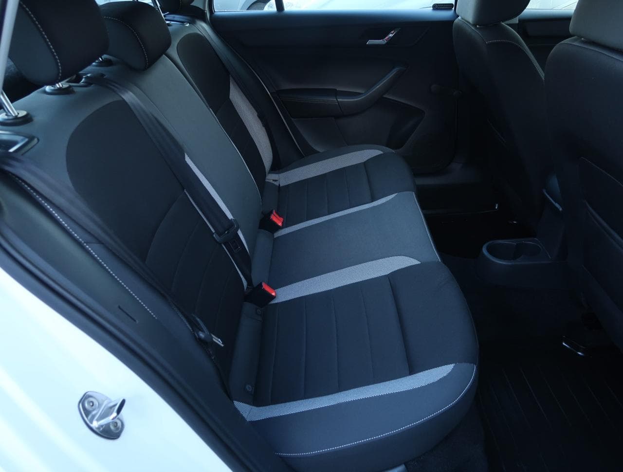 2016 Škoda Rapid - 13