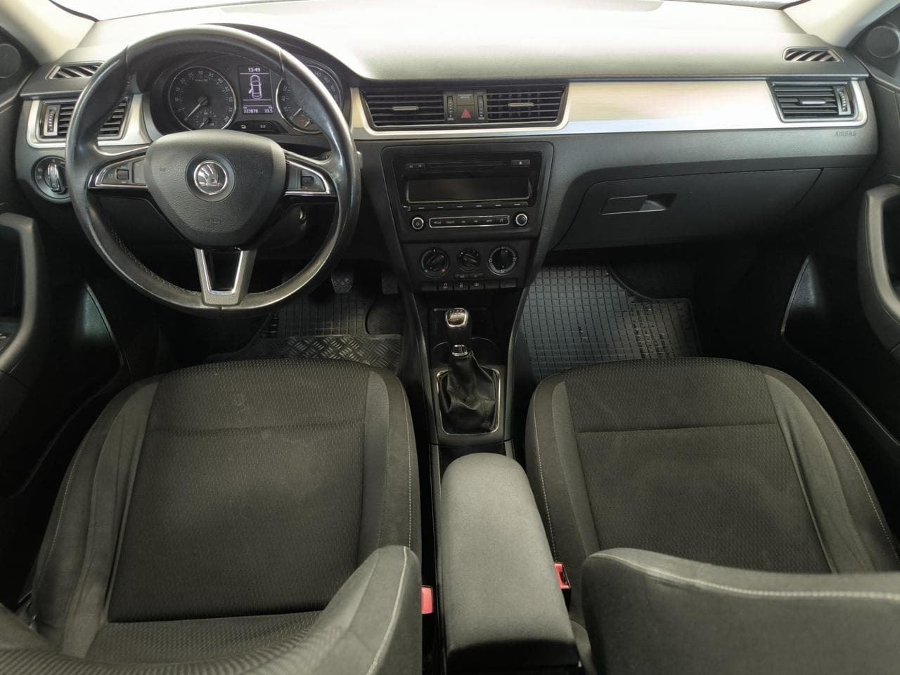 2014 Škoda Rapid - 8