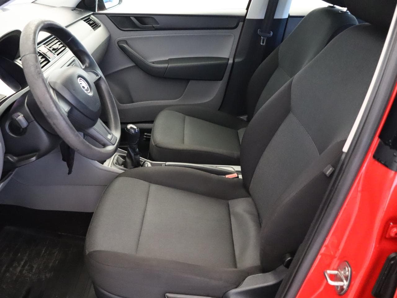 2015 Škoda Rapid - 14